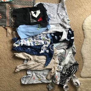 Lot of 14 onesie outfits newborn to 0-3 months boy